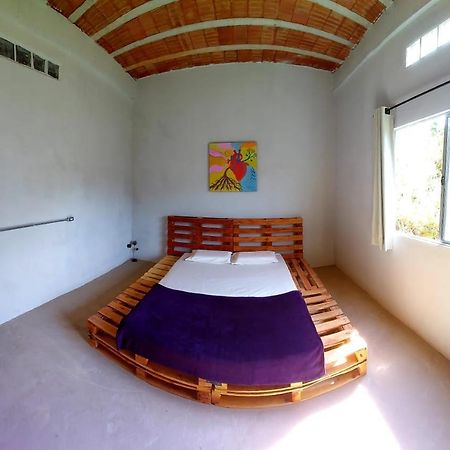 Pousada Vila Da Serra - Quarto Do Amor 新利马 外观 照片