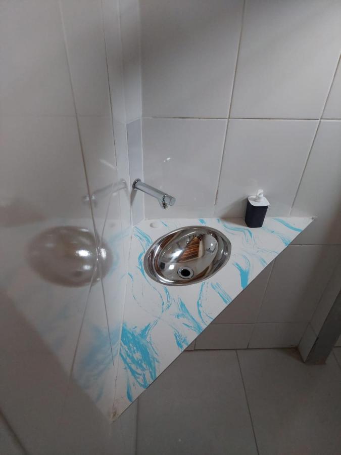 Pousada Vila Da Serra - Quarto Do Amor 新利马 外观 照片